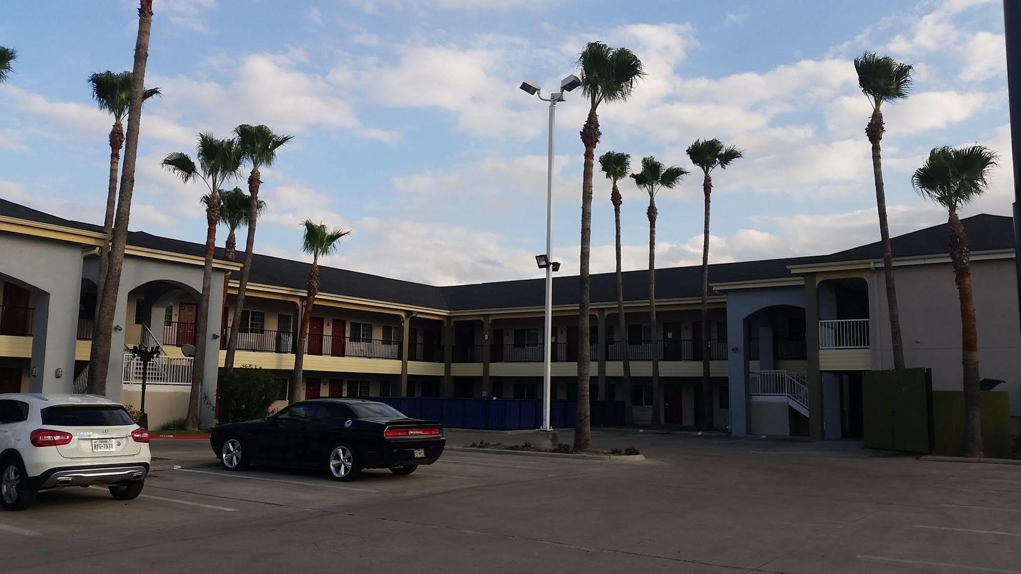 Texas Inn Downtown Mcallen Extérieur photo