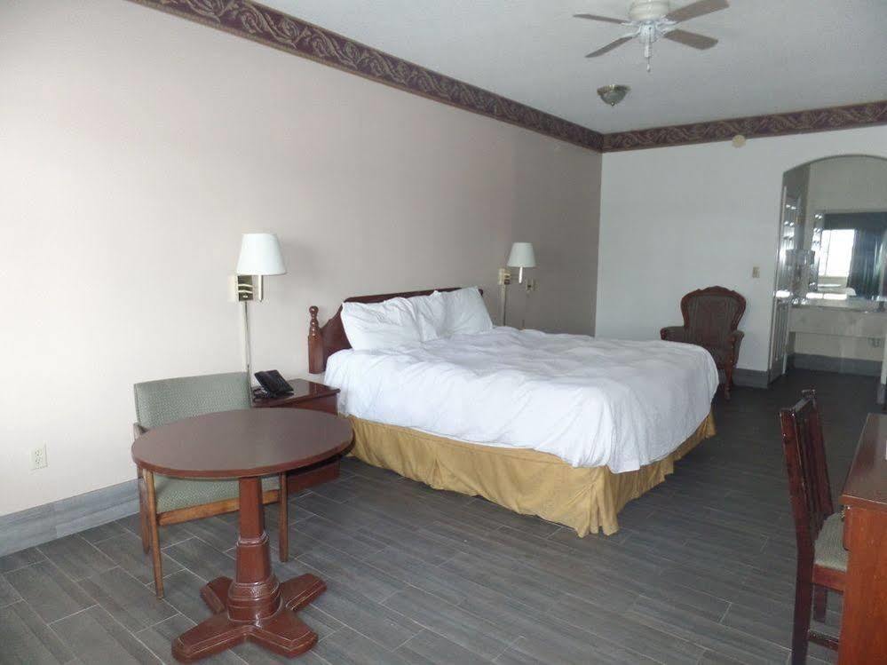 Texas Inn Downtown Mcallen Extérieur photo